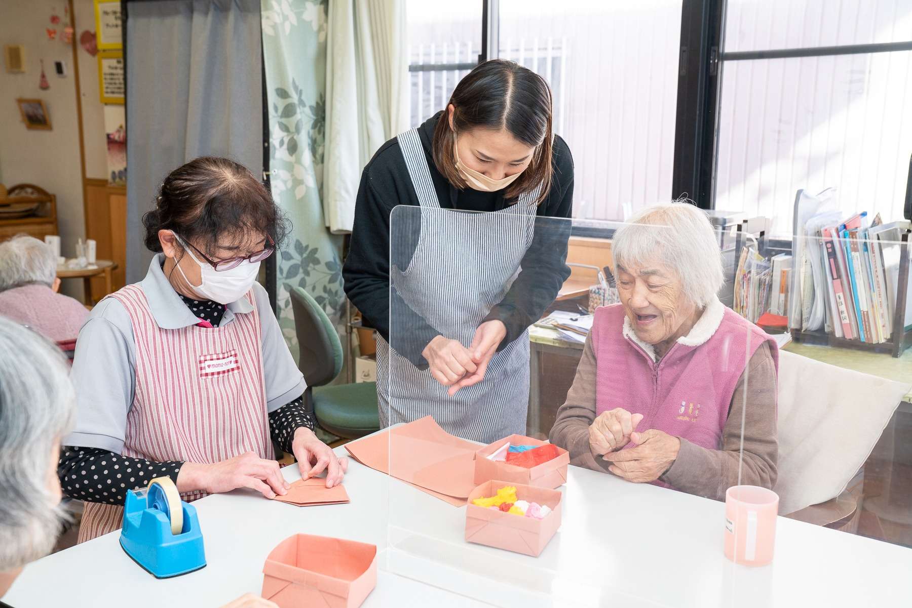 一宮のグループホームで介護職員として一緒に働いでみませんか